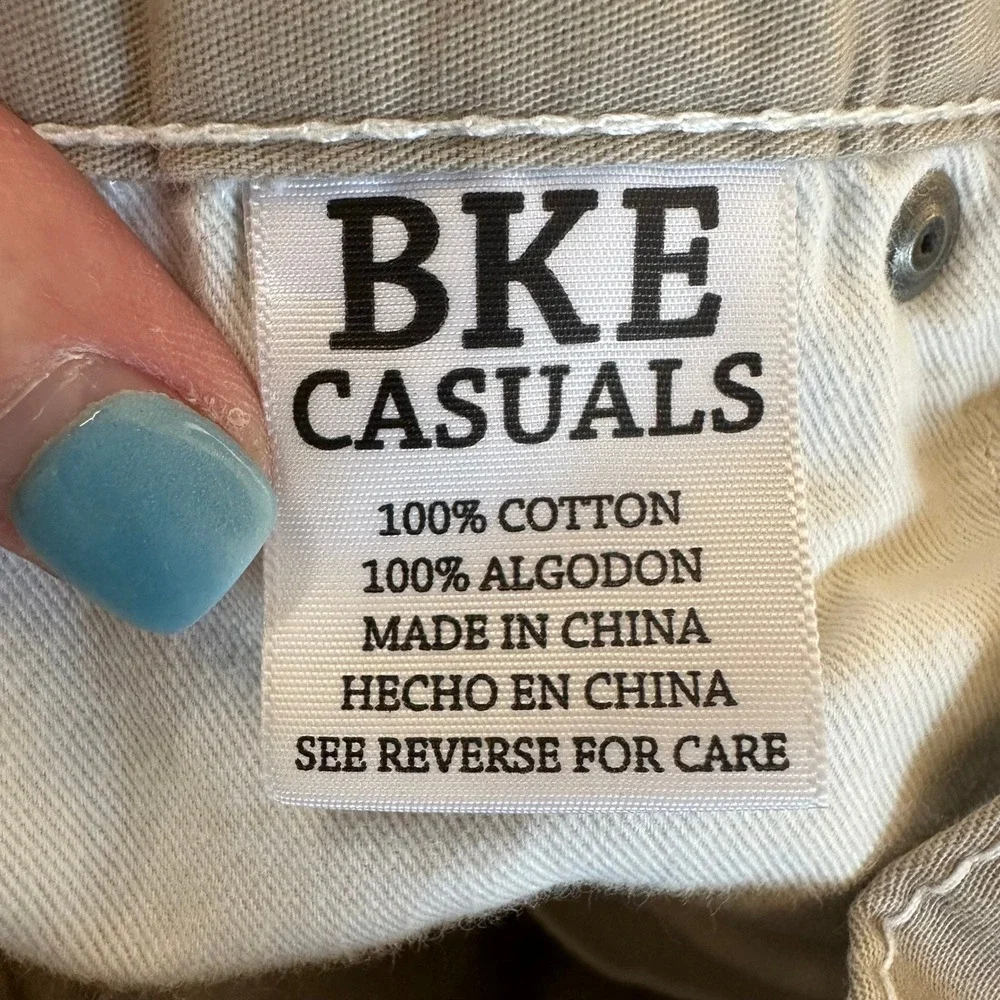 BKE Casuals Tyler Straight Leg Khaki Pants Mens 28x32 Tan Contrast Stitch Cotton